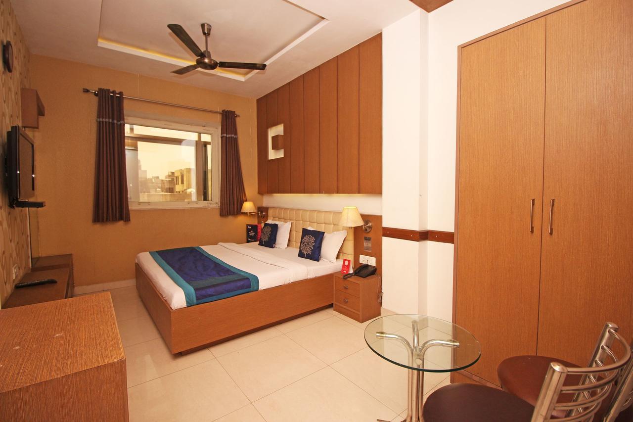 Hotel Arina Inn Neu-Delhi Exterior foto