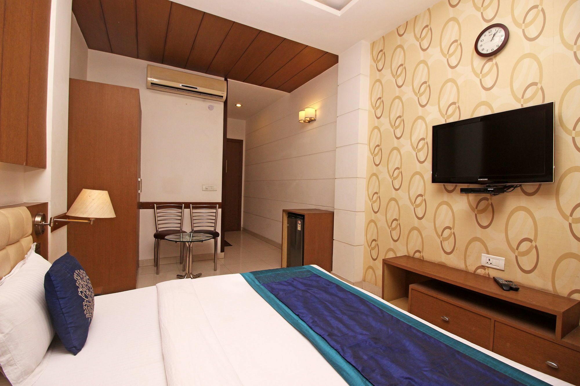 Hotel Arina Inn Neu-Delhi Exterior foto